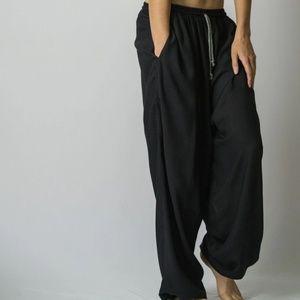 Lightweight drawstring harem pants